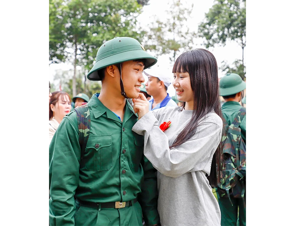 Trên 5.000 thanh niên TP Cần Thơ hăng hái lên đường nhập ngũ