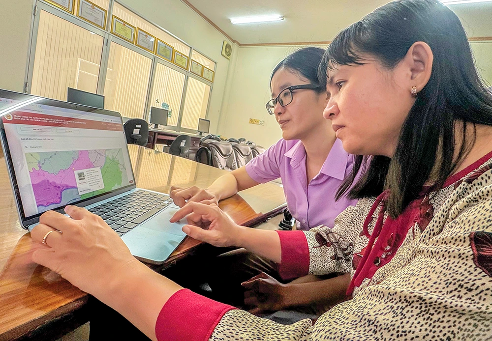 Chuyển đổi số - Bước tiến mới trong công tác bầu cử