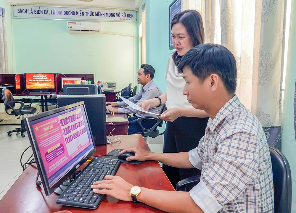 Chuyển đổi số - Bước tiến mới trong công tác bầu cử