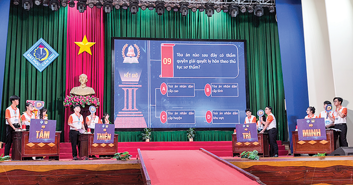 Xây dựng ý thức thượng tôn pháp luật trong thanh niên