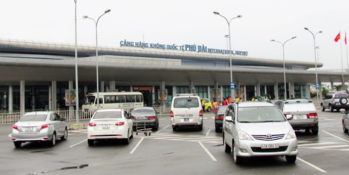 Kinh nghiệm di chuyển từ sân bay Phú Bài và Cam Ranh về trung tâm thành phố