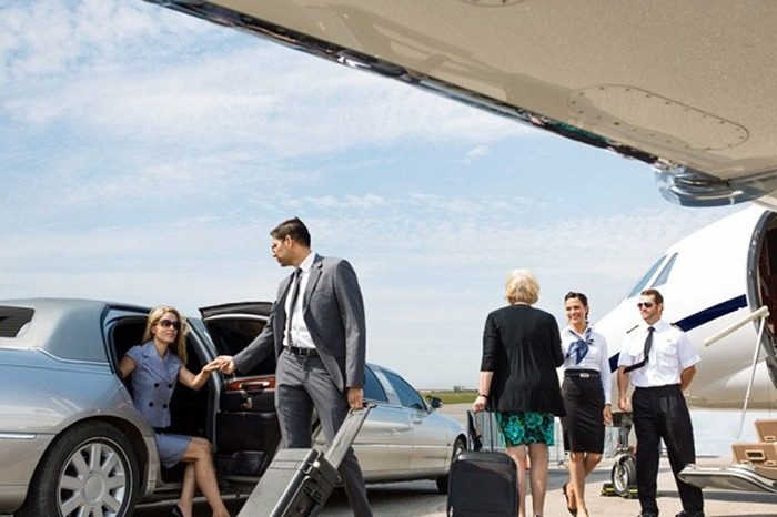 Kinh nghiệm di chuyển từ sân bay Phú Bài và Cam Ranh về trung tâm thành phố