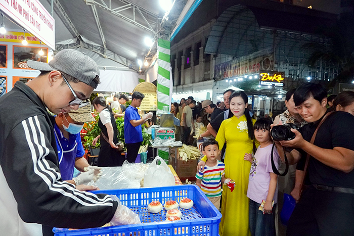 Lễ hội Bánh dân gian Nam Bộ năm 2026 sẽ khai mạc vào tối 26-4, truyền hình trực tiếp trên sóng Báo và Phát thanh, Truyền hình Cần Thơ