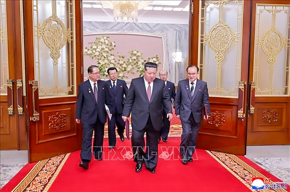 Ông Kim Jong Un tái đắc cử Chủ tịch Ủy ban Quốc vụ Triều Tiên