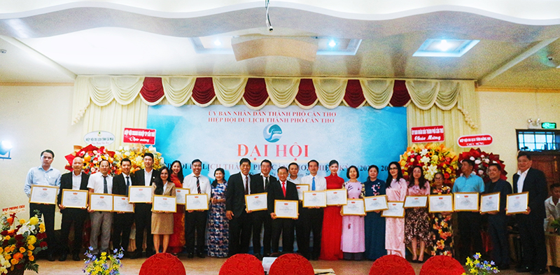 Ông Vưu Chấn Hùng đắc cử Chủ tịch Hiệp hội Du lịch TP Cần Thơ