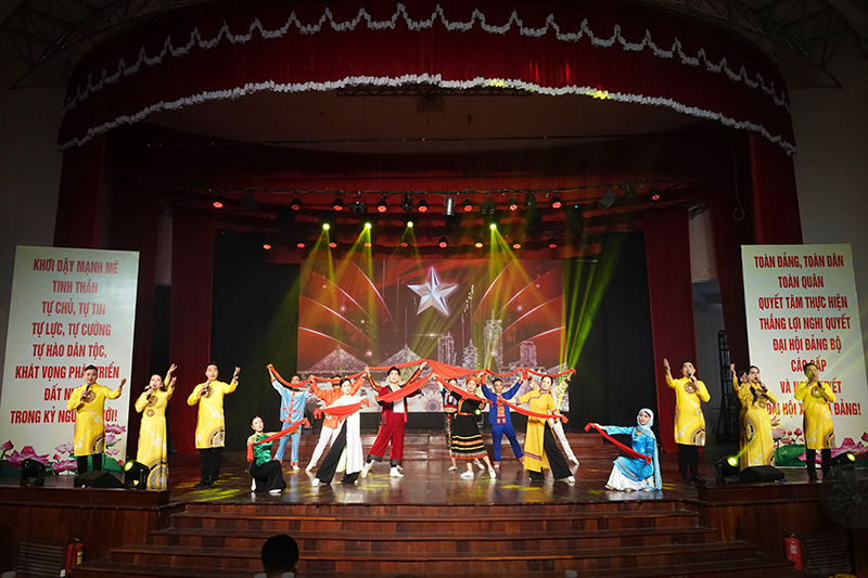 Cần Thơ tham gia liên hoan chào mừng thành công Đại hội Đảng và Bầu cử Quốc hội, HĐND các cấp