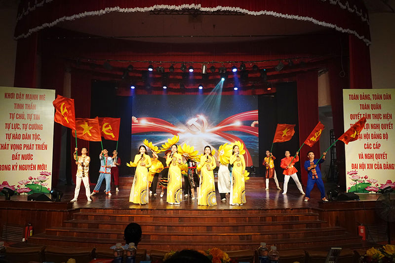 Cần Thơ tham gia liên hoan chào mừng thành công Đại hội Đảng và Bầu cử Quốc hội, HĐND các cấp