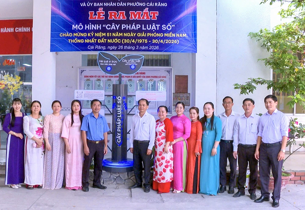Phường Cái Răng ra mắt Mô hình “Cây pháp luật số”