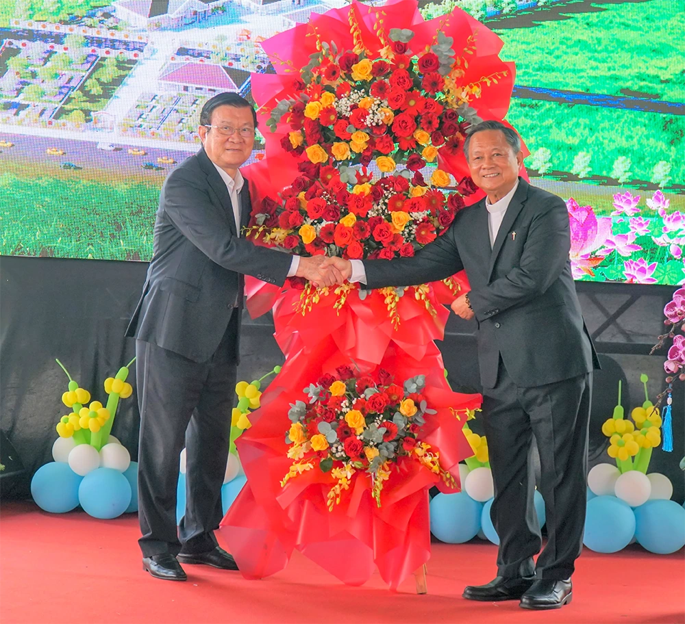 Khánh thành Nhà dưỡng lão Láng Sen