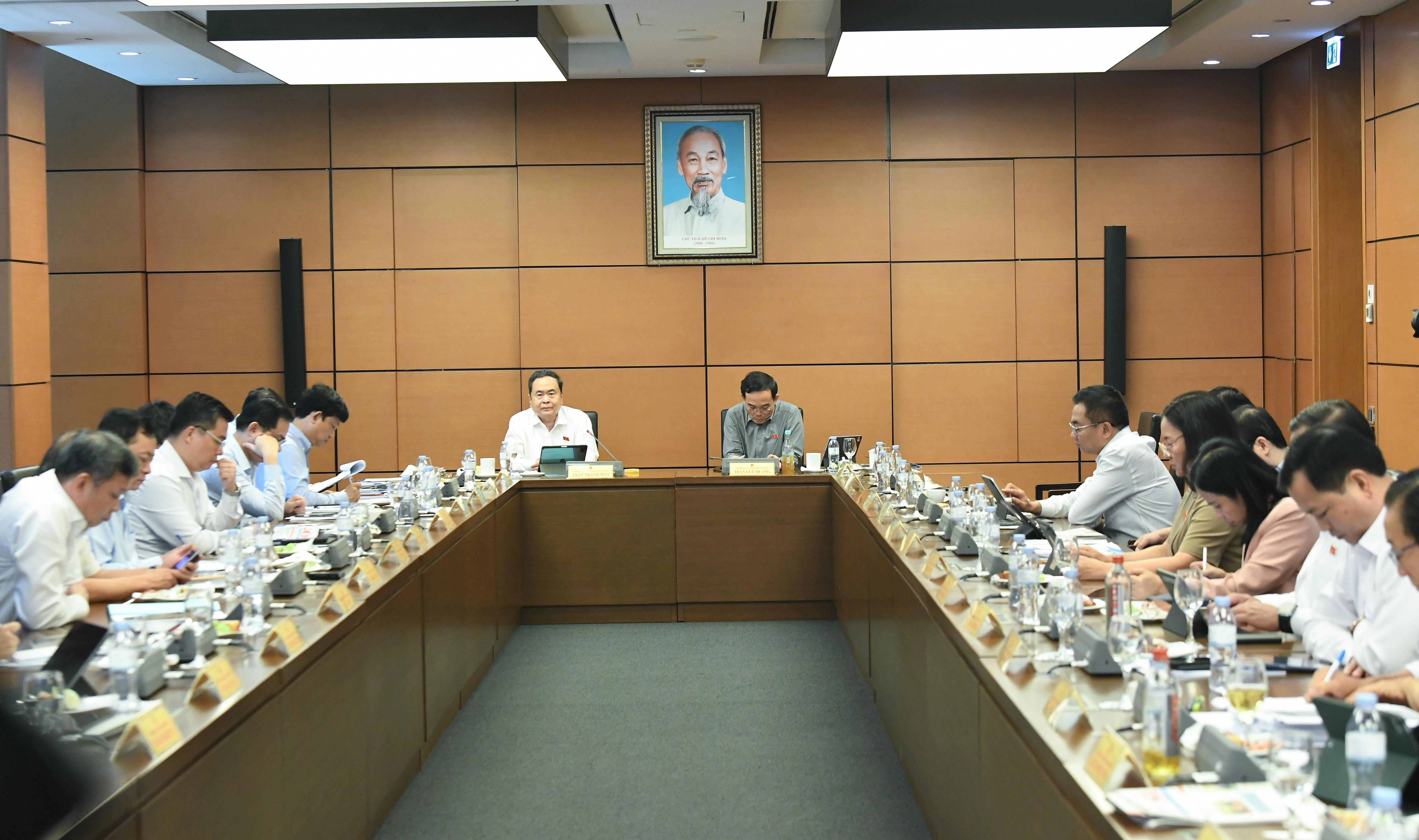 Chủ tịch Quốc hội Trần Thanh Mẫn: Tiếp tục đột phá về thể chế, mở đường cho sản xuất