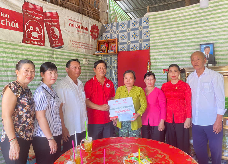 Hỗ trợ phụ nữ nghèo mắc bệnh hiểm nghèo