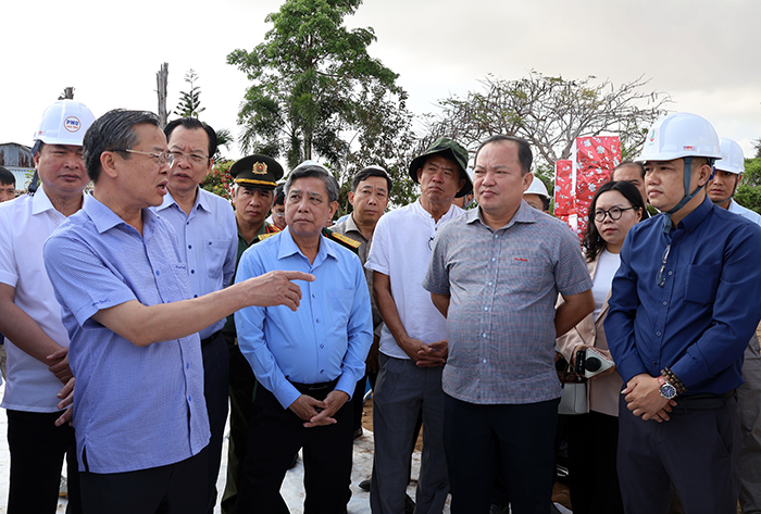 Kiểm tra tiến độ cao tốc Châu Đốc - Cần Thơ - Sóc Trăng giai đoạn 1, dự án thành phần 4