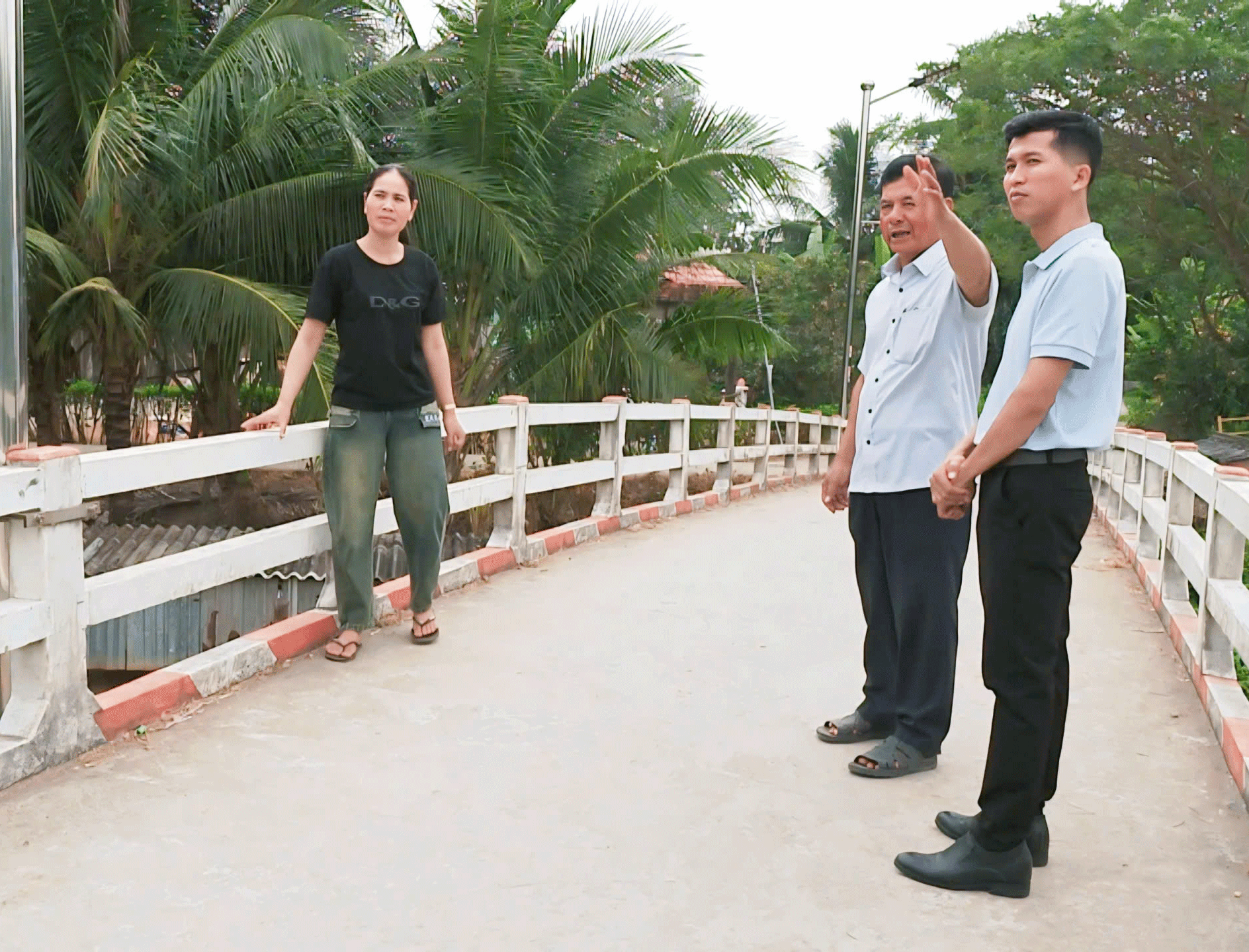 ដំណើររឿងរៀនសូត្រនិងធ្វើតាមគំរូអ៊ំក្នុងជនរួមជាតិខ្មែរ