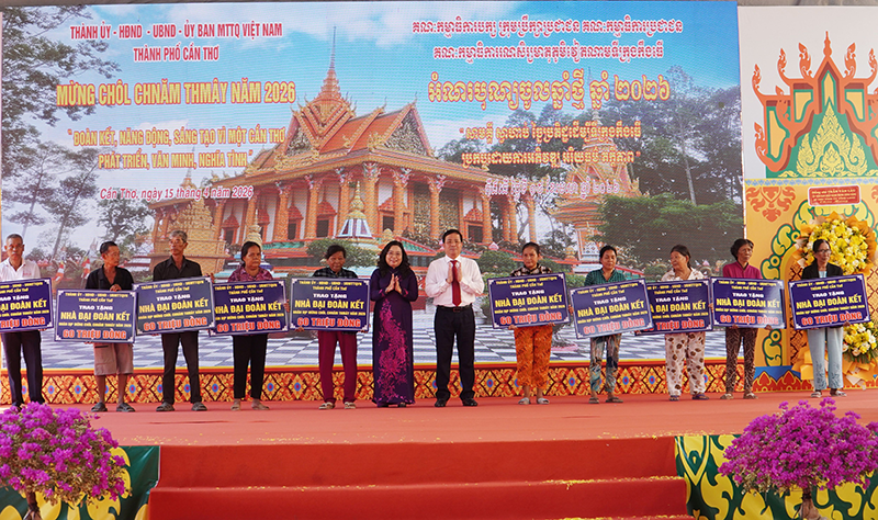 Mừng Tết Chôl Chnăm Thmây: “Đoàn kết, năng động, sáng tạo vì một Cần Thơ phát triển, văn minh, nghĩa tình”