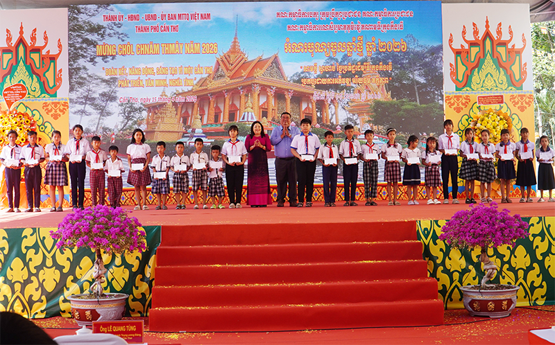 Mừng Tết Chôl Chnăm Thmây: “Đoàn kết, năng động, sáng tạo vì một Cần Thơ phát triển, văn minh, nghĩa tình”