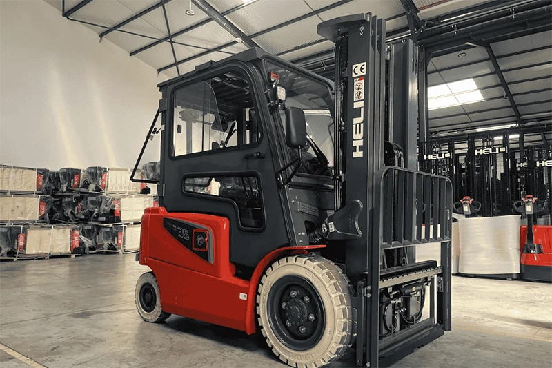 Xe nâng miền Nam - Dịch vụ cho thuê xe nâng tại TP Hồ Chí Minh uy tín, giá tốt