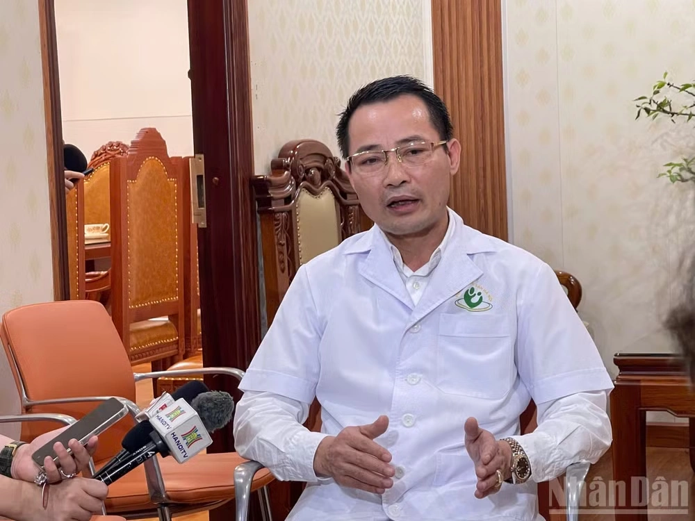 Kỳ tích y khoa: Cặp song thai chào đời cách nhau 13 tuần