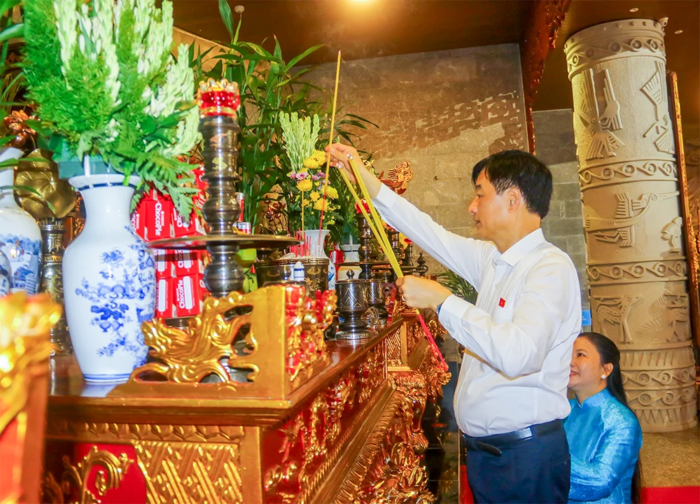 ông Nguyễn Duy Ngọc, Ủy viên Bộ Chính trị, Bí thư Trung ương Đảng, Trưởng ban Tổ chức Trung ương 