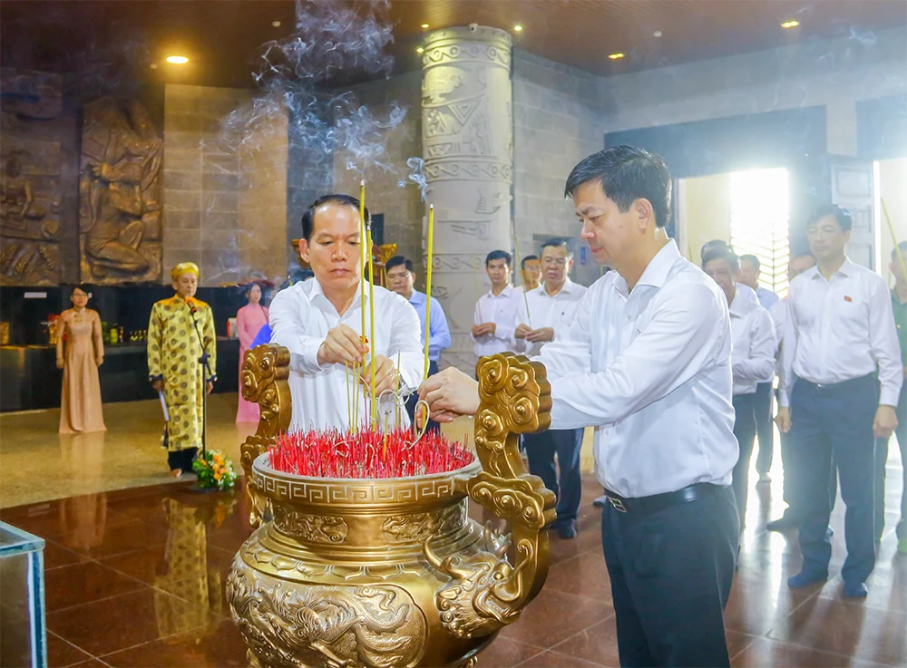 ông Lê Quang Tùng, Ủy viên Ban Chấp hành Trung ương Đảng, Bí thư Thành ủy, Trưởng Đoàn đại biểu Quốc hội TP Cần Thơ 