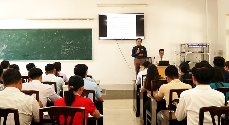 Học viện Chính trị Quốc gia TP Hồ Chí Minh khảo sát mô hình đồng giảng tại Trường Chính trị TP Cần Thơ