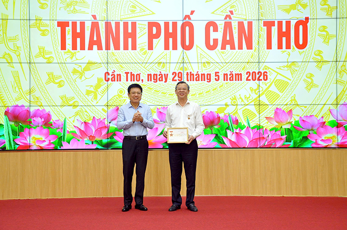 TP Cần Thơ và VCCI tăng cường hợp tác cải thiện môi trường đầu tư, phát triển doanh nghiệp, thúc đẩy tăng trưởng kinh tế