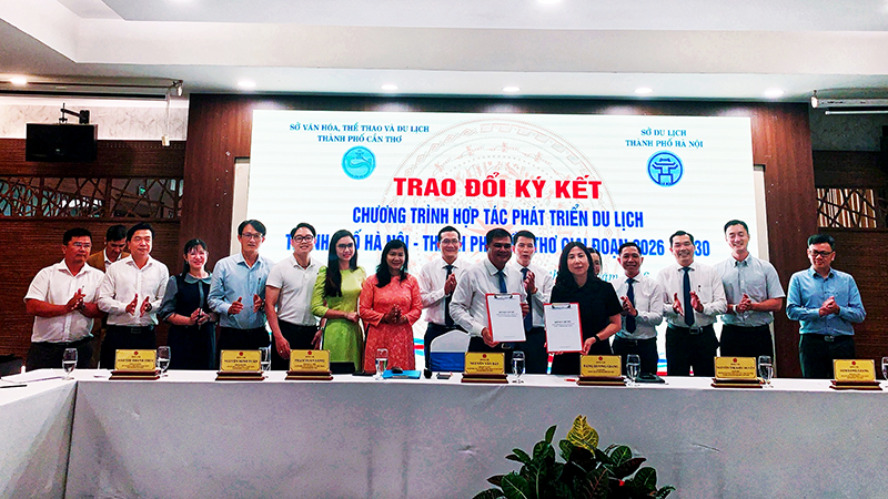 Cần Thơ và Hà Nội ký kết hợp tác phát triển du lịch