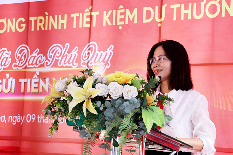 Agribank Chi nhánh Cần Thơ tìm ra chủ nhân xe VinFast VF3 của Chương trình tiết kiệm dự thưởng "Mã đáo phú quý - gửi tiền như ý"