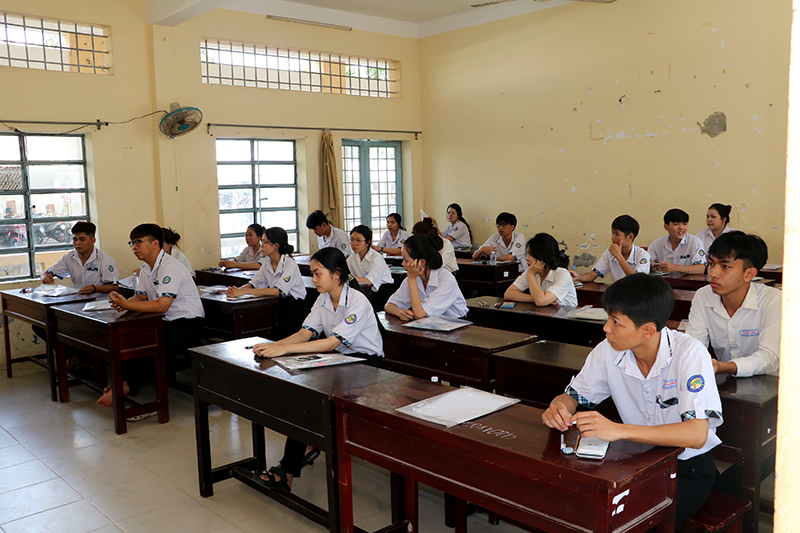 Ngày thi đầu tiên của Kỳ thi tốt nghiệp THPT năm 2026 TP Cần Thơ diễn ra an toàn, nghiêm túc, đúng quy chế