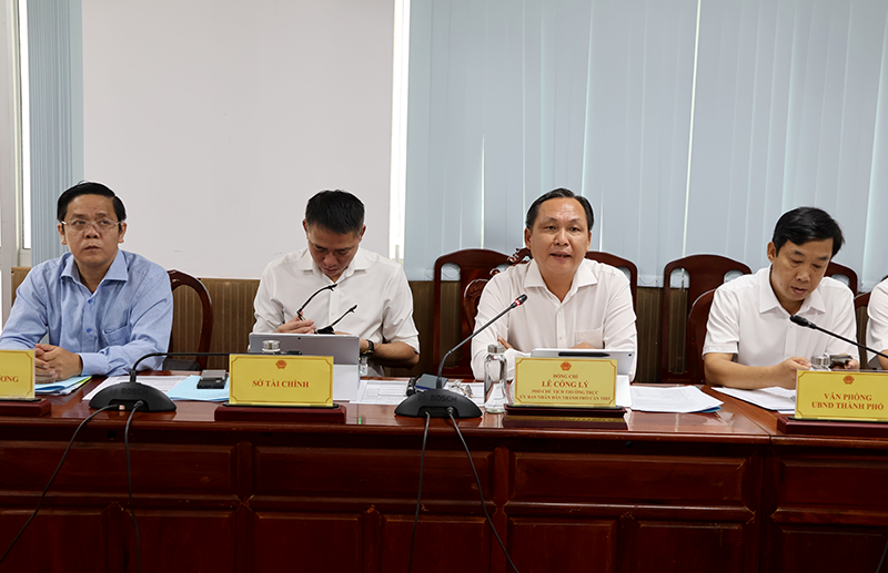 TP Cần Thơ hỗ trợ Tập đoàn Xuân Thiện nghiên cứu Tổ hợp cảng nước sâu, công - nông nghiệp kết hợp đô thị - du lịch
