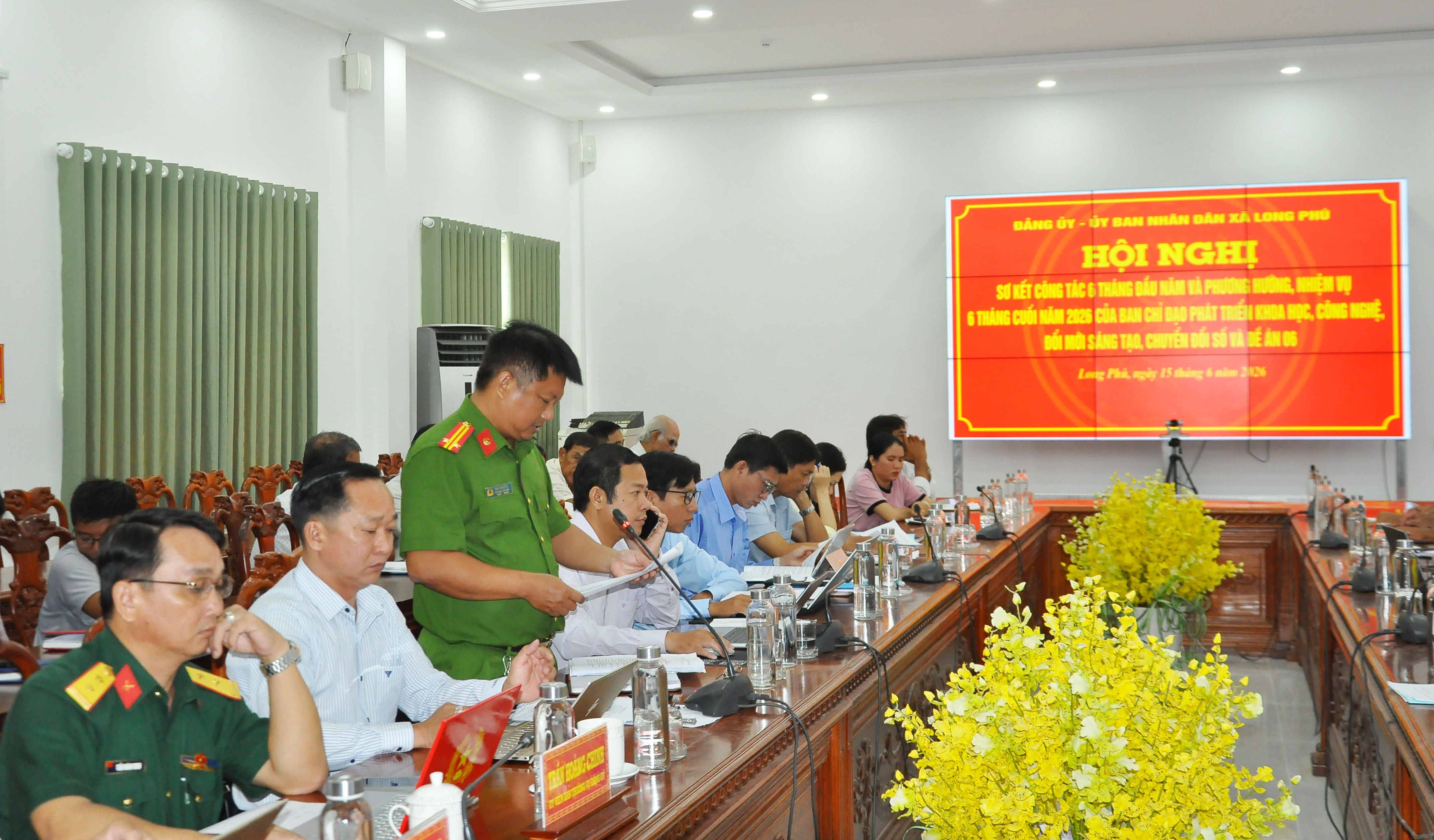 ឡុងភូ បូកសរុបបណ្តោះ អាសន្នលទ្ធផលការងារអភិវឌ្ឍន៍វិទ្យាសាស្ត្រ បច្ចេកវិទ្យា ផ្លាស់ថ្មី ច្នៃប្រតិដ្ឋ បរិវត្តកម្មឌីជីថល និងគម្រោង ០៦