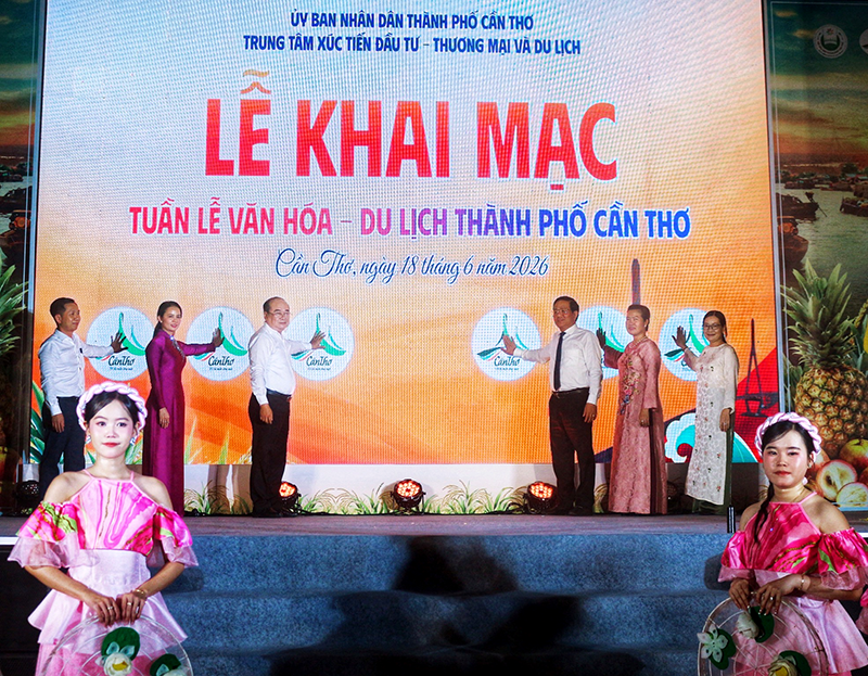 Liên kết sức mạnh các ngành và xã, phường, hỗ trợ doanh nghiệp du lịch, nhà vườn, cơ sở sản xuất sản phẩm OCOP
