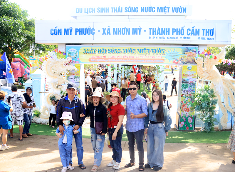 Về cồn Mỹ Phước vui hội sông nước miệt vườn