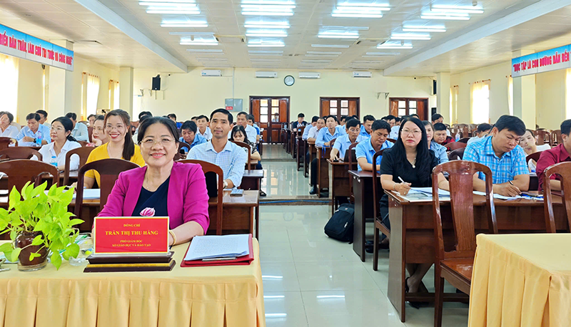 Tập huấn nghiệp vụ kiểm tra công tác coi thi Kỳ thi tuyển sinh THPT năm học 2026-2027