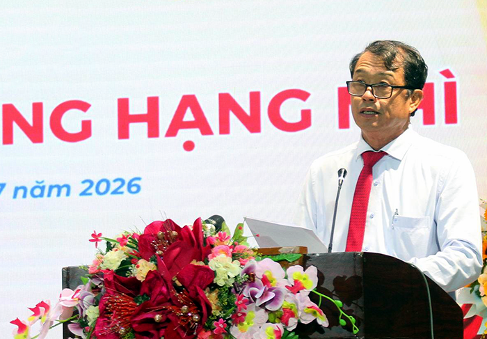 Trường Đại học Tây Đô đón nhận Huân chương Lao động hạng Nhì