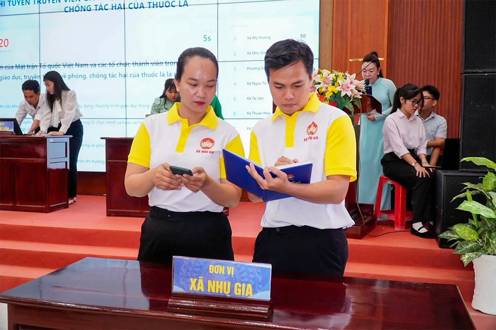 Sôi nổi Cuộc thi tuyên truyền viên giỏi MTTQ trong công tác phòng, chống tác hại của thuốc lá