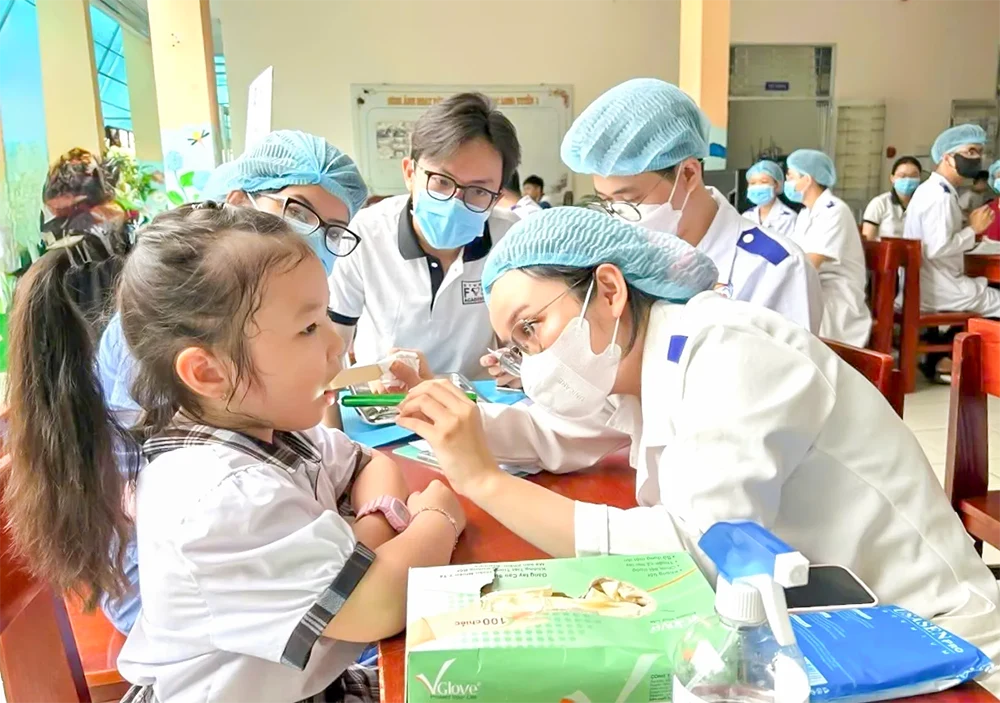 Rộn ràng Chiến dịch "Hoa phượng đỏ"