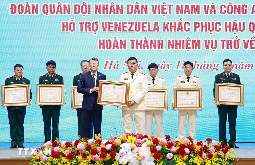 Thủ tướng Lê Minh Hưng: Xây dựng lực lượng cứu nạn, cứu hộ quốc tế tinh nhuệ, chuyên nghiệp