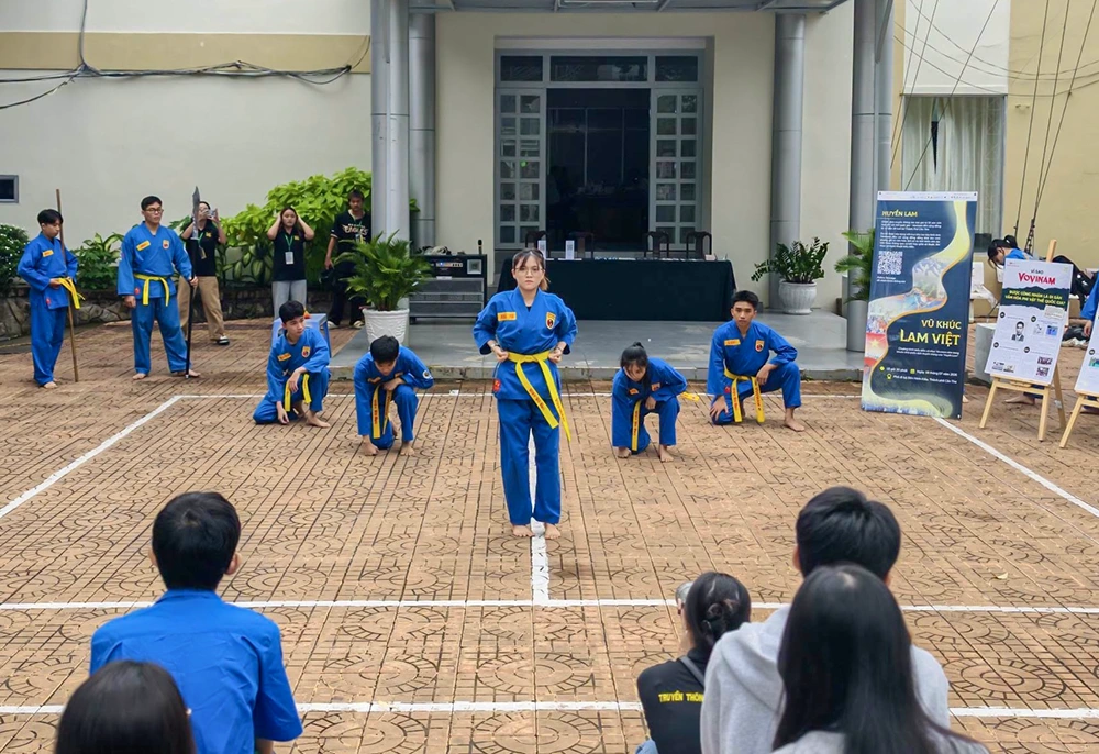 Nhiều hoạt động “Vì đàn em thân yêu”