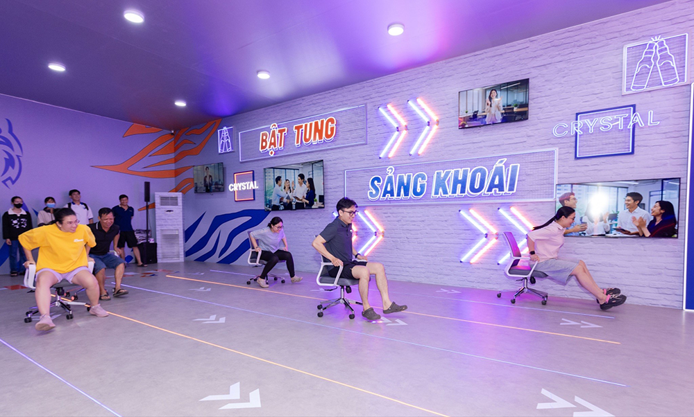 Hàng ngàn người đổ về Công viên Sông Hậu trải nghiệm đại tiệc Tiger Crystal