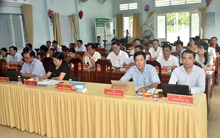 Long Hưng: Phát huy tinh thần đoàn kết, trách nhiệm để hoàn thành thắng lợi các chỉ tiêu năm 2026