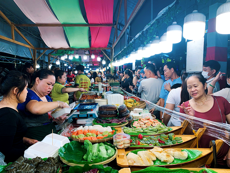 Khai mạc Lễ hội Ẩm thực “Hương sắc Tây Đô 2026”