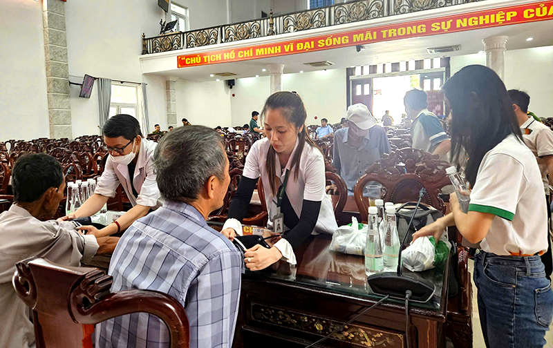 Thu nhận gần 1.000 mẫu sinh phẩm ADN thân nhân liệt sĩ chưa xác định danh tính