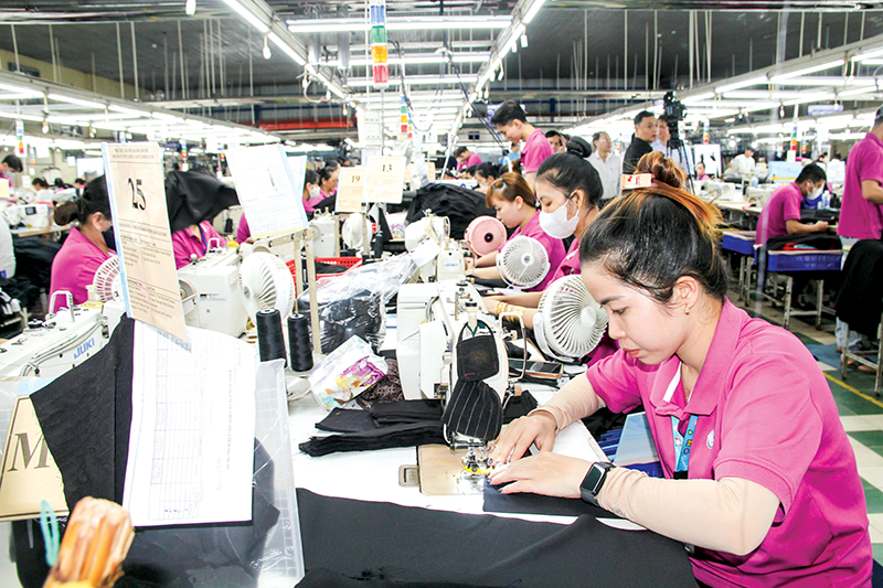 Chung sức vượt khó, hướng tới mục tiêu tăng trưởng hai con số
