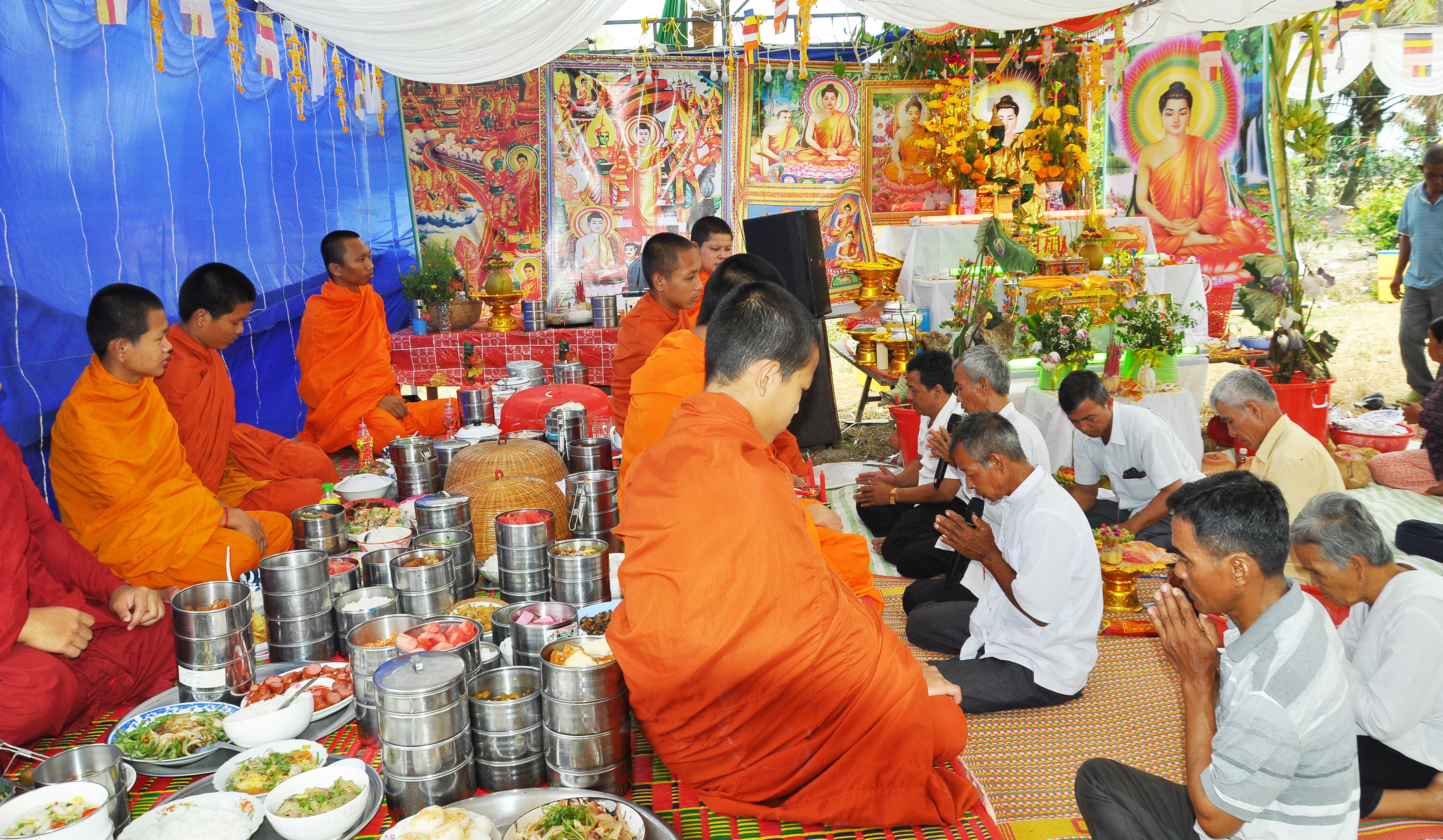 តួនាទីរបស់វត្តអារាម ព្រះសង្ឃ និងអាចារ្យក្នុងការថែរក្សា និងលើកកម្ពស់តម្លៃវប្បធម៌របស់ជនរួមជាតិខ្មែរ