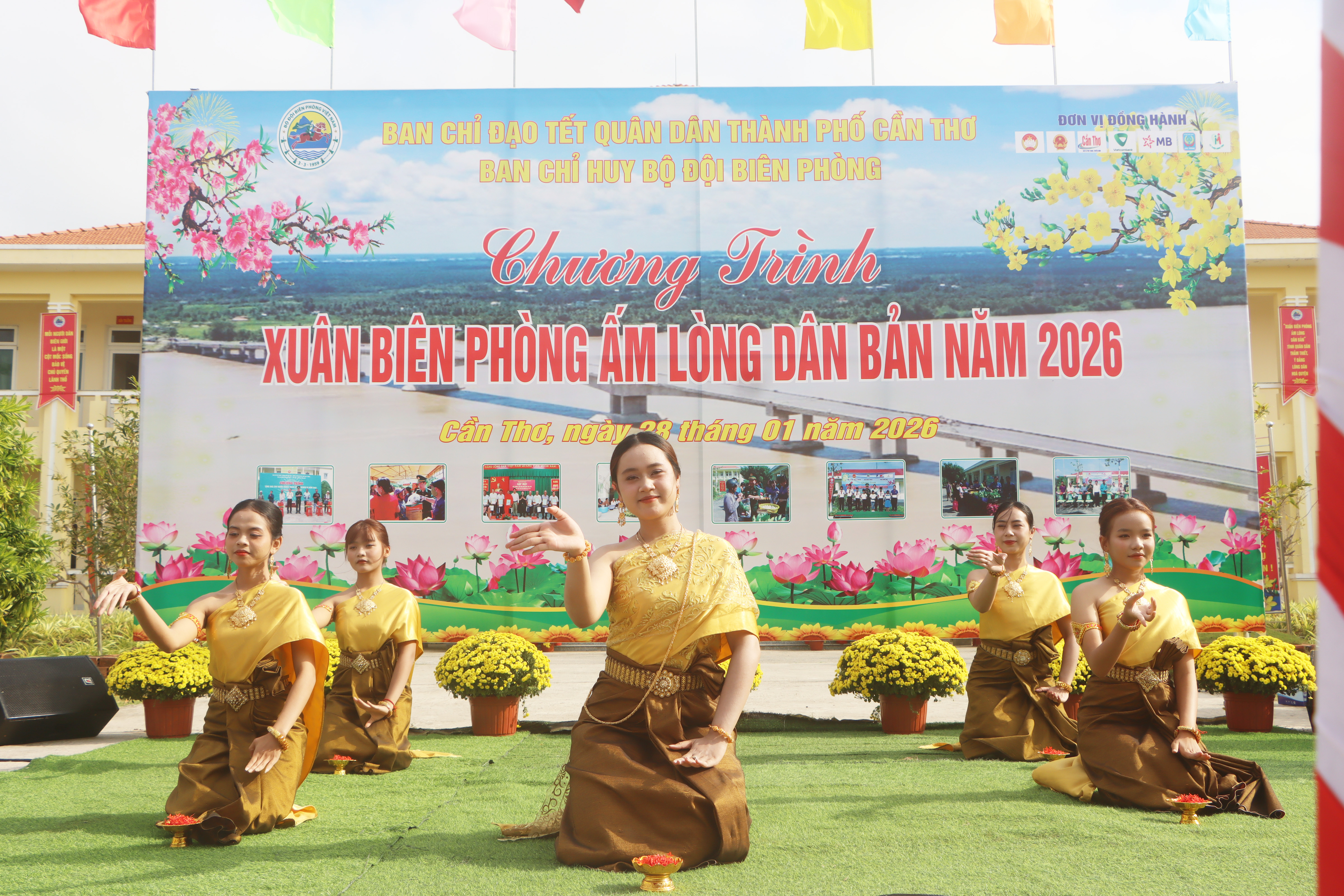 បណ្ដុះពន្លកវប្បធម៌ខ្មែរពីទឹកចិត្តស្រឡាញ់ស្រុកកំណើត