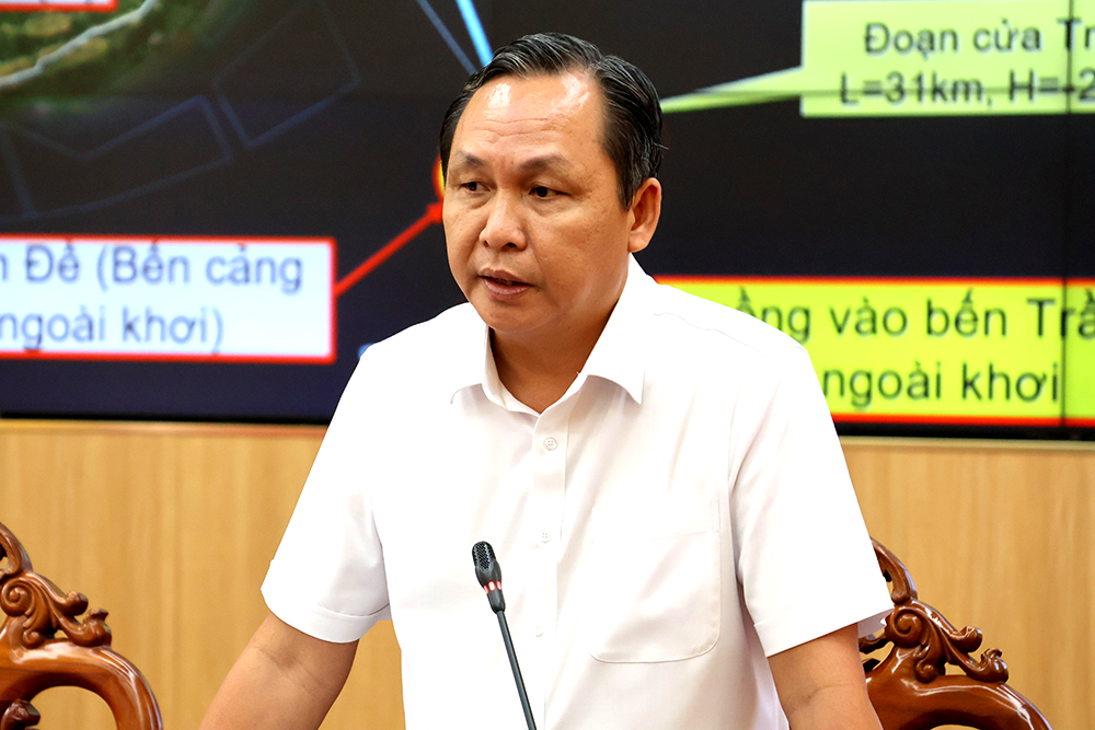 Nghiên cứu giải pháp kỹ thuật và tài chính để khơi thông luồng hàng hải Định An - Cần Thơ