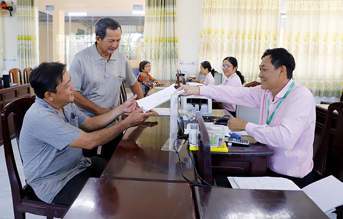 Đưa vốn chính sách đến với người dân