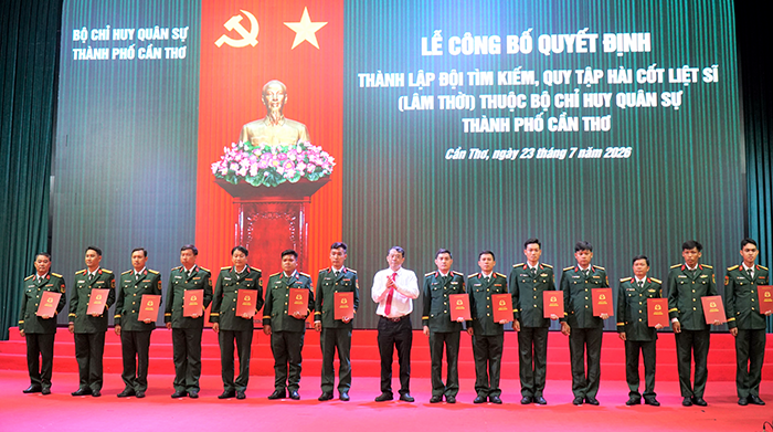 Thành lập Đội Tìm kiếm, quy tập hài cốt liệt sĩ (lâm thời)