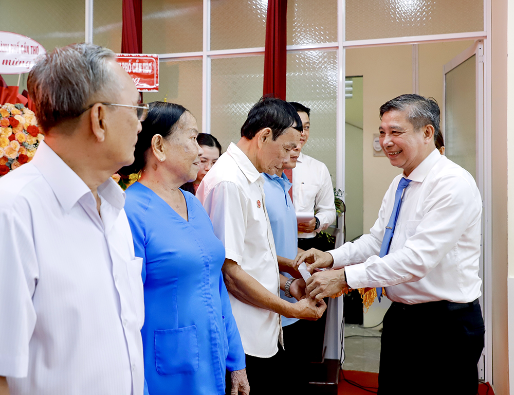 Công nhận xã Nhơn Ái là xã An toàn khu