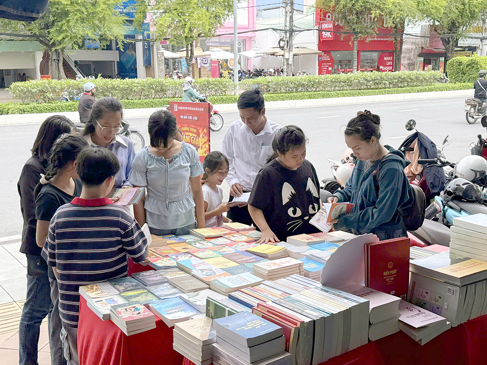 Hội sách chào năm học mới diễn ra đến cuối tháng 9-2026